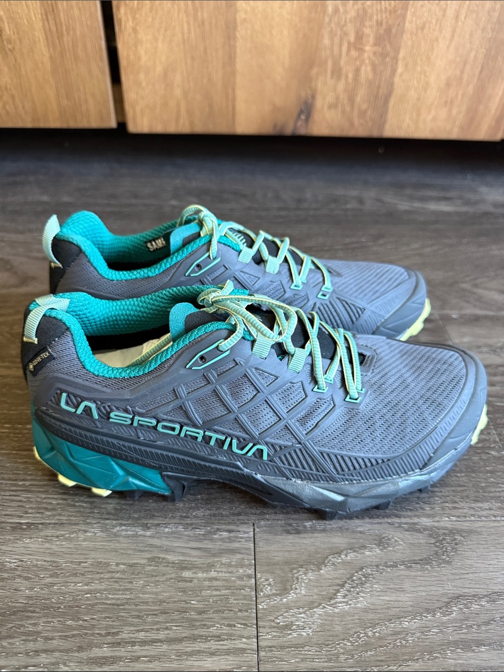 La Sportiva Women’s Akyra II GTX hiking shoes